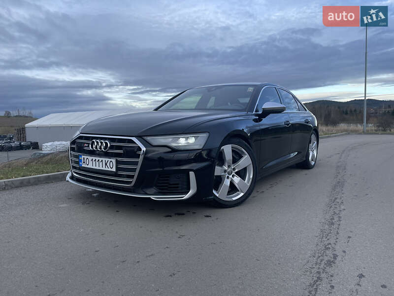 Седан Audi S6 2019 в Мукачево