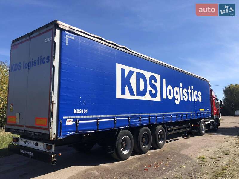 Тентованный борт (штора) - полуприцеп Kogel SAF 2012 в Иршаве Тентованный борт (штора) - полуприцеп Kogel SAF 2012 в Иршаве