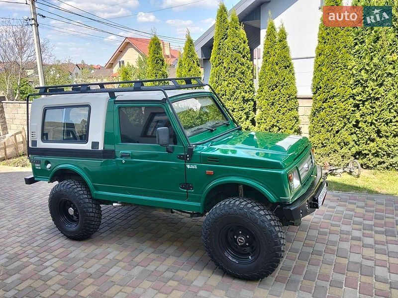Внедорожник / Кроссовер Suzuki Samurai 1998 в Ровно