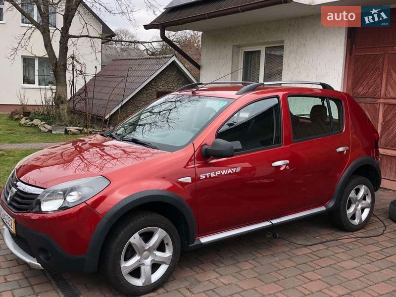 Позашляховик / Кросовер Dacia Sandero StepWay 2011 в Чернігові