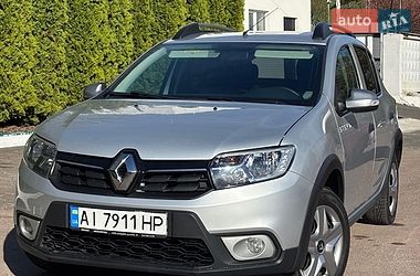 Хетчбек Renault Sandero StepWay 2018 в Києві