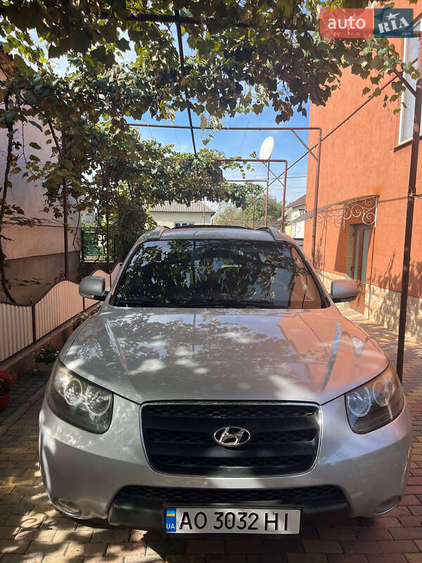 Внедорожник / Кроссовер Hyundai Santa FE 2009 в Виноградове Внедорожник / Кроссовер Hyundai Santa FE 2009 в Виноградове