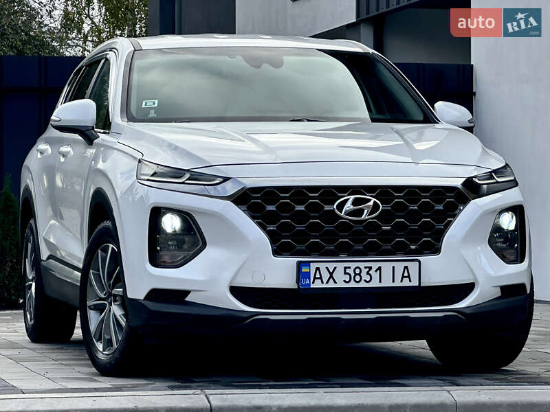 Позашляховик / Кросовер Hyundai Santa FE 2019 в Рівному