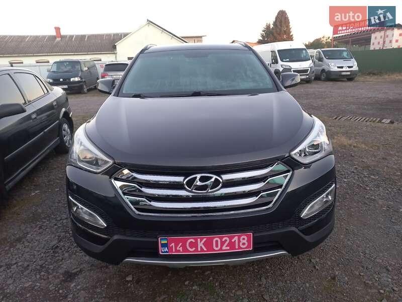Внедорожник / Кроссовер Hyundai Santa FE 2016 в Шептицькому