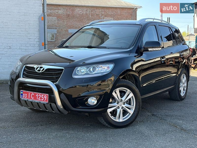 Внедорожник / Кроссовер Hyundai Santa FE 2011 в Луцке