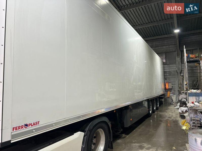 Рефрижератор Schmitz Cargobull SCB S3B 2015 в Луцке Рефрижератор Schmitz Cargobull SCB S3B 2015 в Луцке