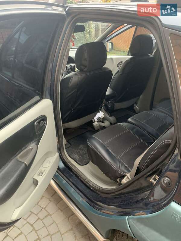 Минивэн Renault Scenic 2001 в Костополе