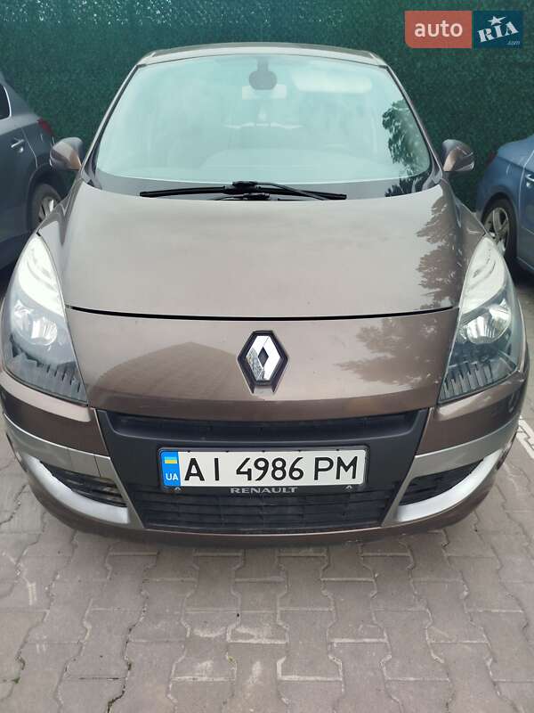 Мінівен Renault Scenic 2011 в Києві