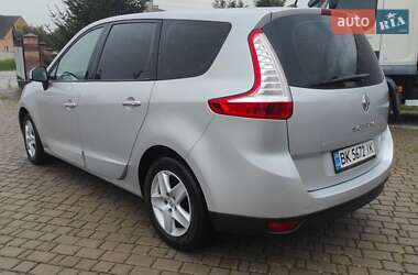 Мінівен Renault Scenic 2014 в Дубні