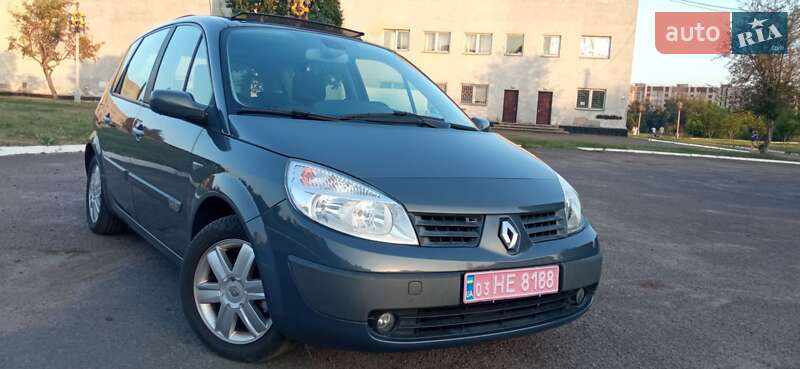 Минивэн Renault Scenic 2006 в Ровно