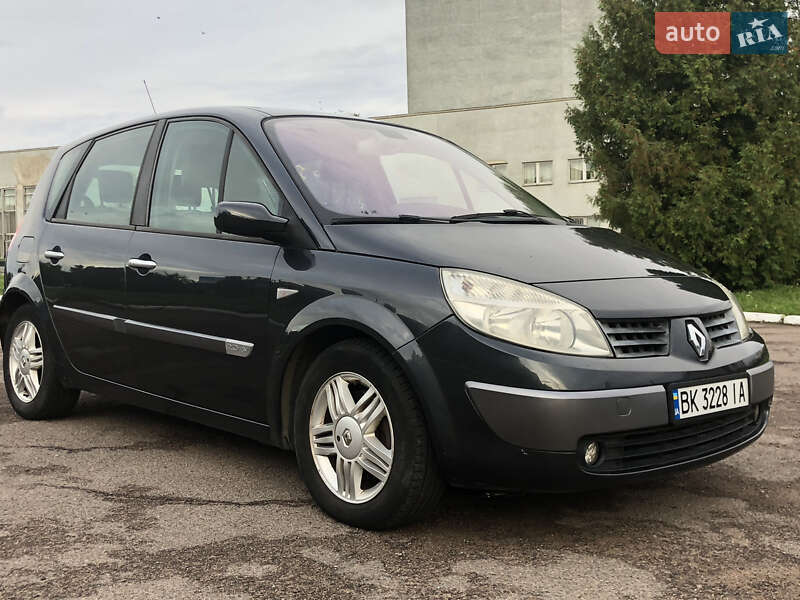 Минивэн Renault Scenic 2005 в Ровно