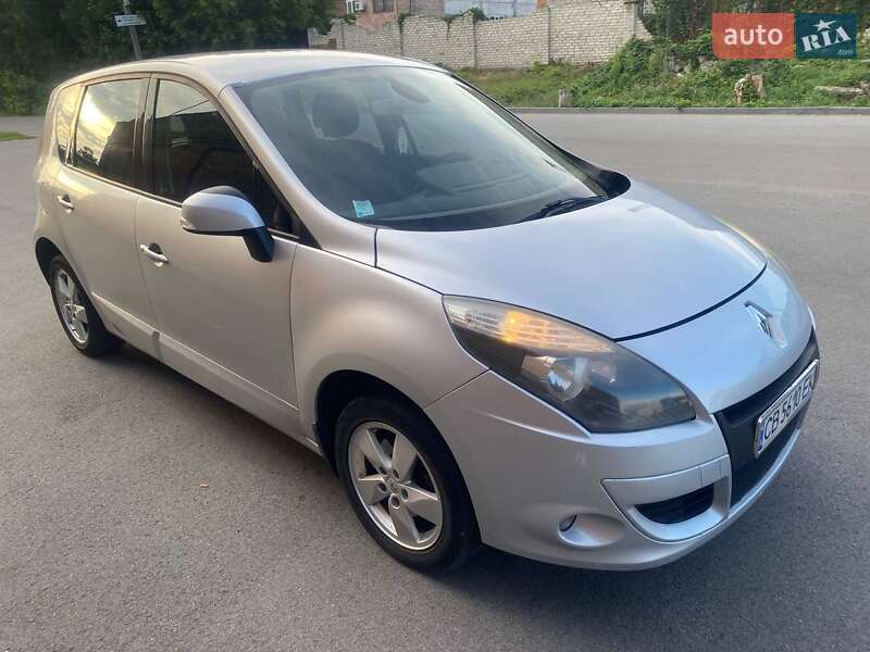 Минивэн Renault Scenic 2009 в Чернигове Минивэн Renault Scenic 2009 в Чернигове