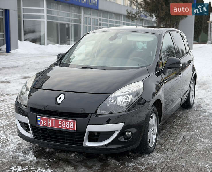 Минивэн Renault Scenic 2010 в Ровно