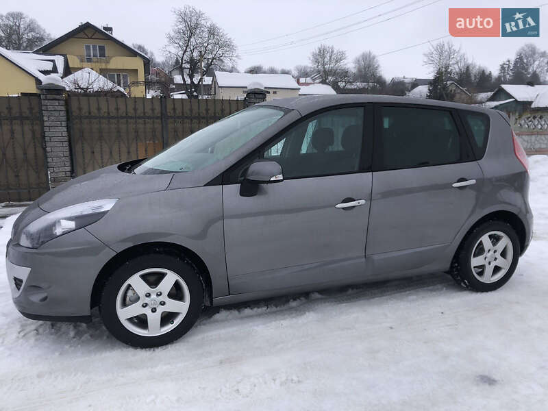 Минивэн Renault Scenic 2010 в Львове Минивэн Renault Scenic 2010 в Львове
