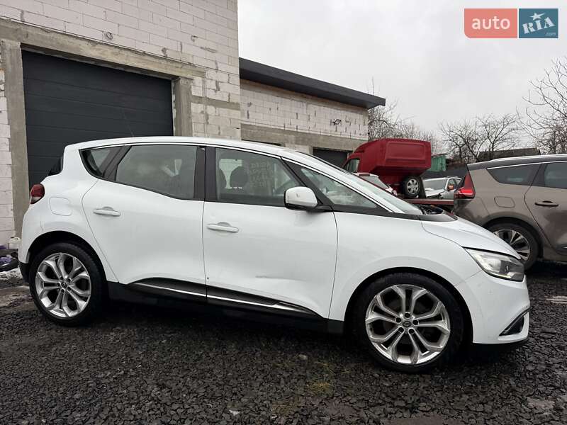 Минивэн Renault Scenic 2016 в Луцке Минивэн Renault Scenic 2016 в Луцке