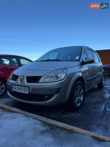 Минивэн Renault Scenic 2006 в Киеве