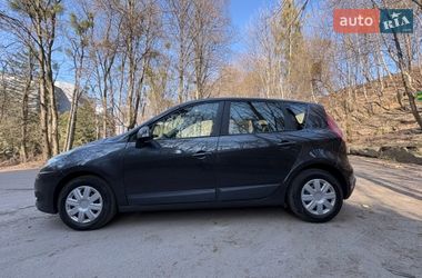 Мінівен Renault Scenic 2009 в Львові Мінівен Renault Scenic 2009 в Львові