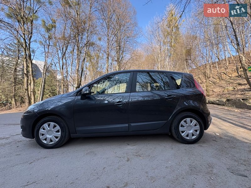 Минивэн Renault Scenic 2009 в Львове