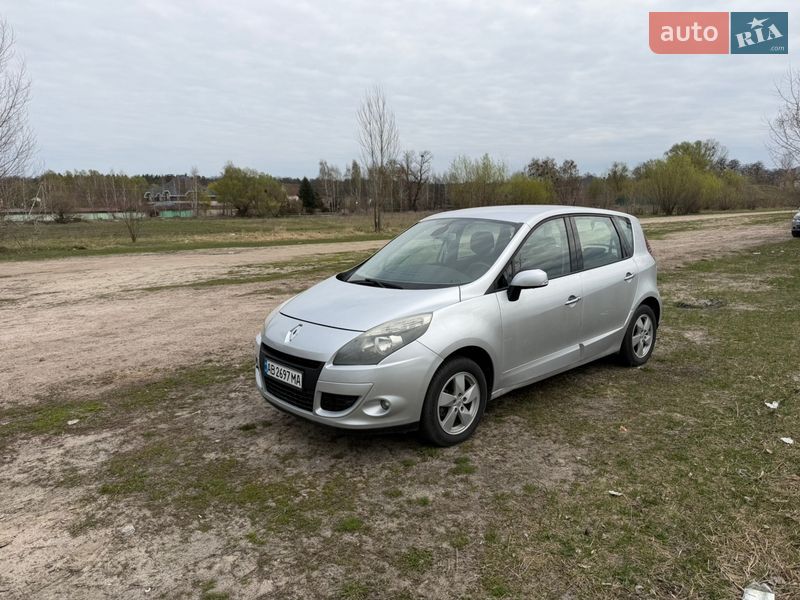Мінівен Renault Scenic 2009 в Києві