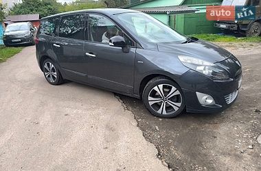 Мінівен Renault Scenic 2011 в Житомирі
