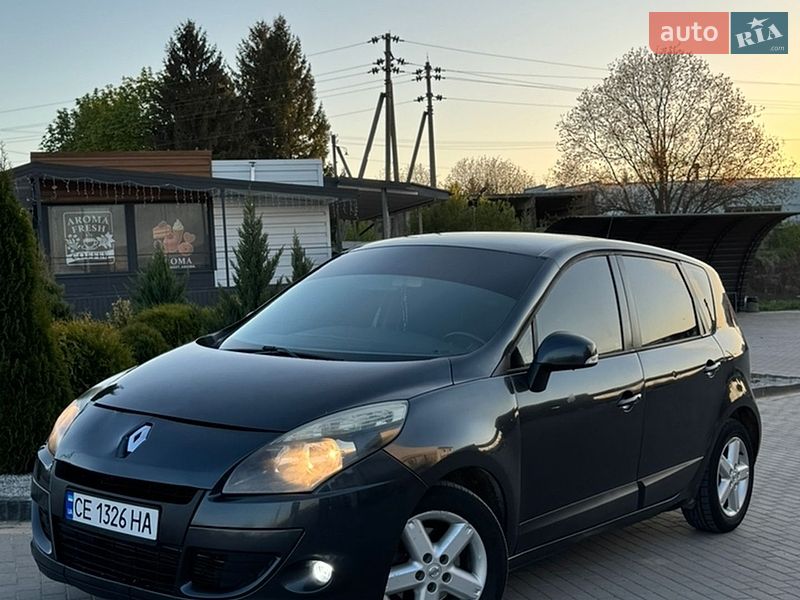Минивэн Renault Scenic 2010 в Городенке