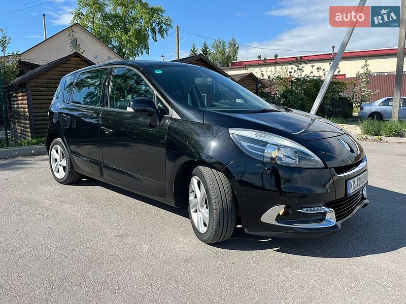 Минивэн Renault Scenic 2012 в Броварах