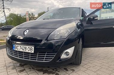 Мінівен Renault Scenic 2011 в Львові Мінівен Renault Scenic 2011 в Львові