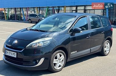 Мінівен Renault Scenic 2012 в Києві Мінівен Renault Scenic 2012 в Києві