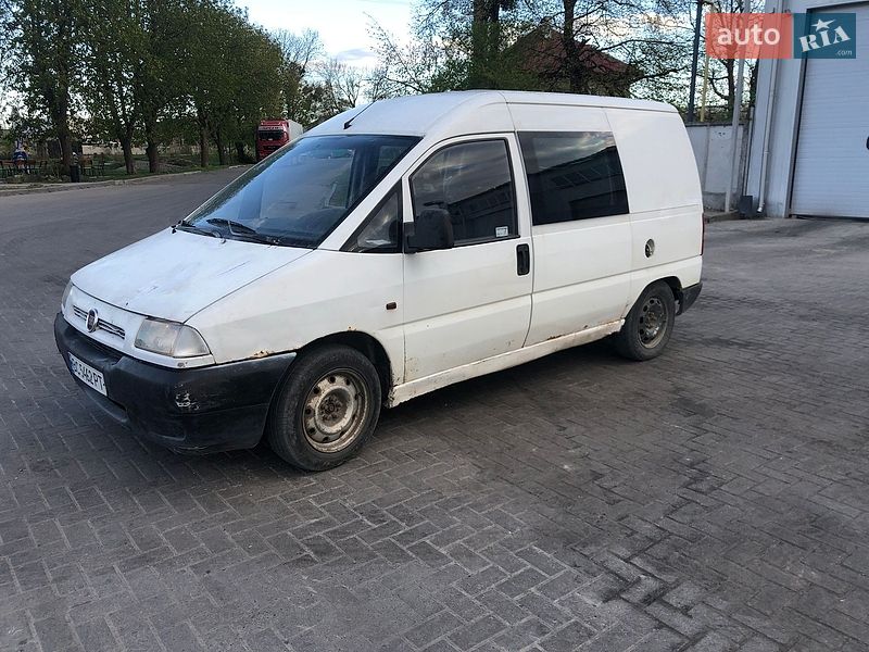 Вантажопасажирський фургон Fiat Scudo 1999 в Радехові