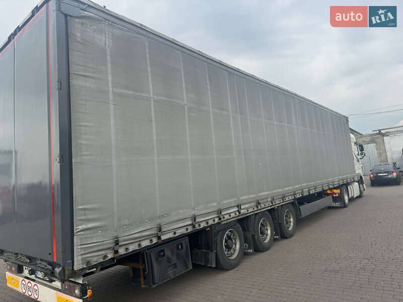 Тентованный борт (штора) - полуприцеп Krone SD 2014 в Мукачево Тентованный борт (штора) - полуприцеп Krone SD 2014 в Мукачево