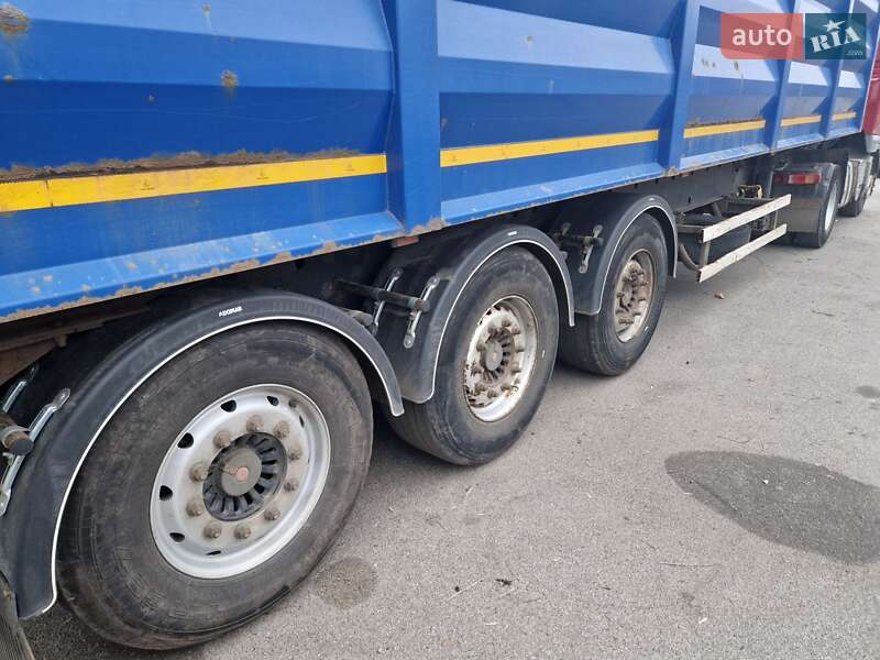 Зерновоз - полуприцеп Krone SD 2009 в Днепре Зерновоз - полуприцеп Krone SD 2009 в Днепре