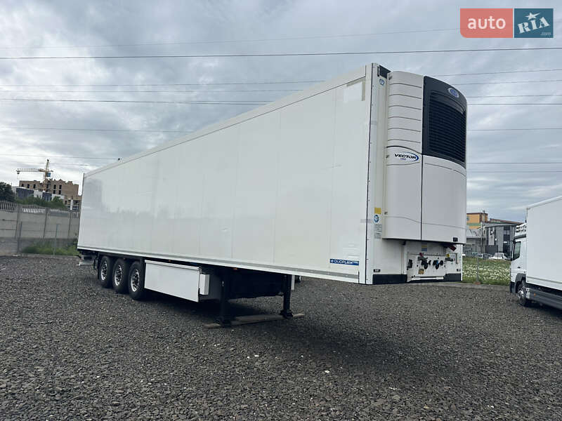 Рефрижератор полуприцеп Krone SD 2015 в Луцке