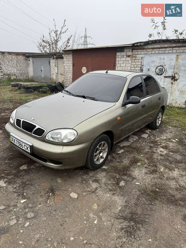 Седан Daewoo Sens 2004 в Харькове