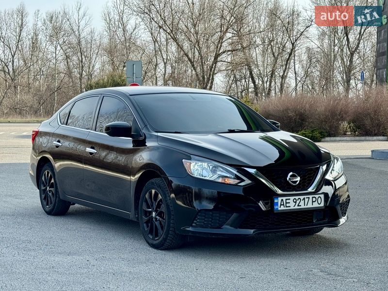 Седан Nissan Sentra 2018 в Днепре