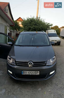 Минивэн Volkswagen Sharan 2014 в Дунаевцах