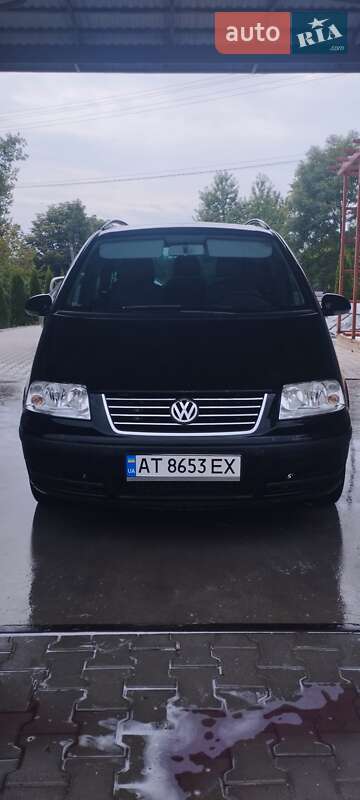 Минивэн Volkswagen Sharan 2007 в Тлумаче