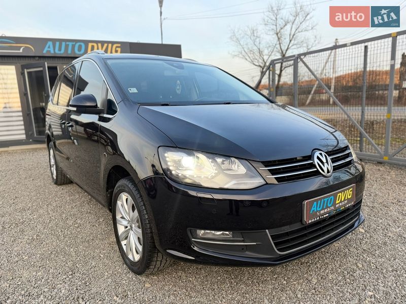 Минивэн Volkswagen Sharan 2014 в Иршаве