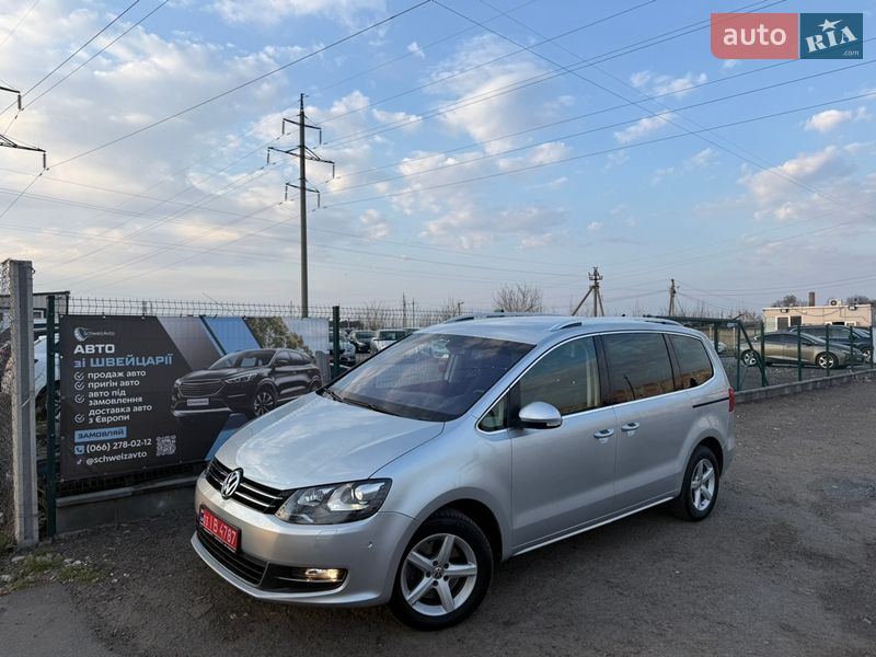 Минивэн Volkswagen Sharan 2014 в Ровно