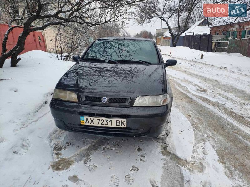 Седан Fiat Siena 2004 в Харкові