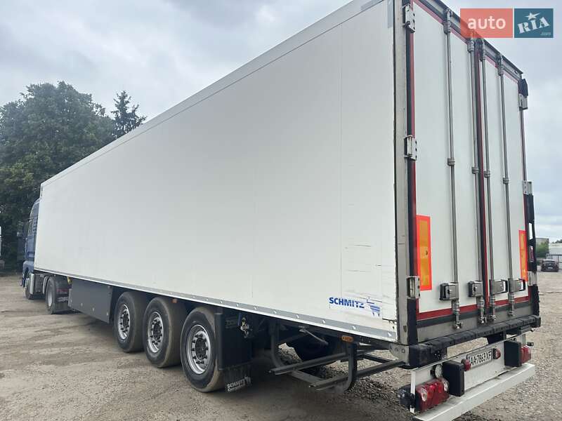 Рефрижератор полуприцеп Schmitz Cargobull SKO 24 2009 в Львове