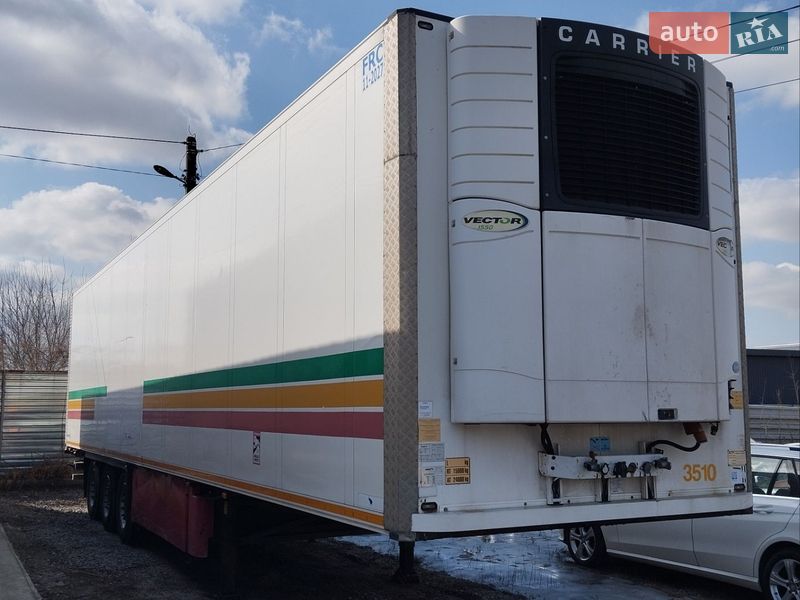 Рефрижератор полуприцеп Schmitz Cargobull SKO 24 2012 в Киеве