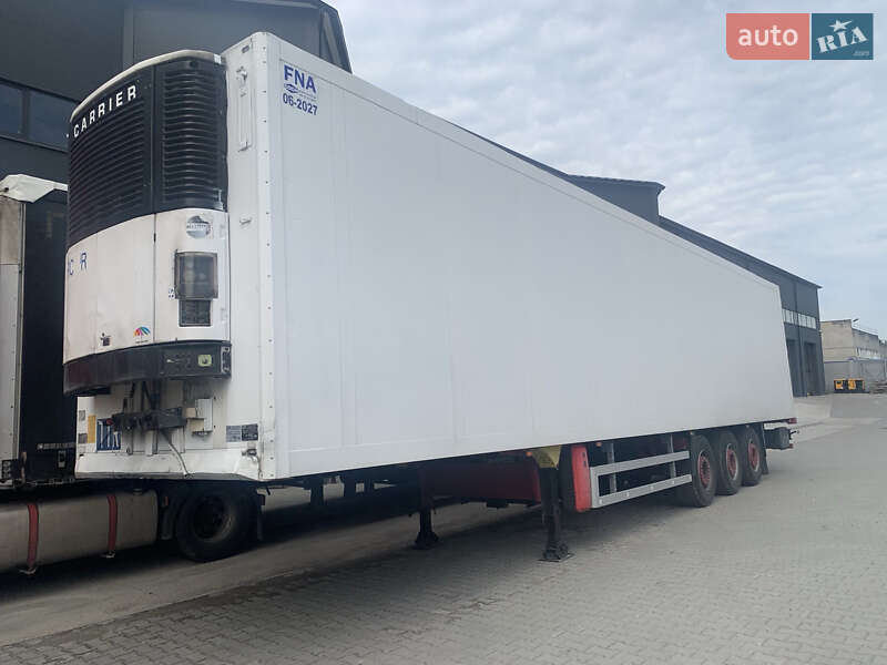 Рефрижератор Schmitz Cargobull SKO 2003 в Львове