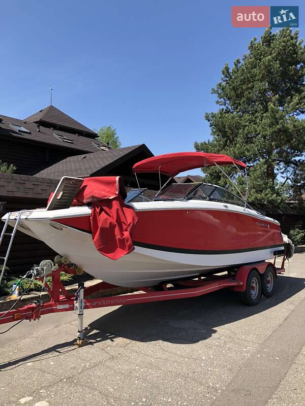 Катер Four Winns SL 2012 в Киеве