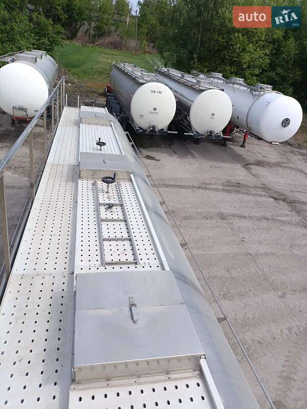 Цистерна Menci SL 2012 в Хмельницком