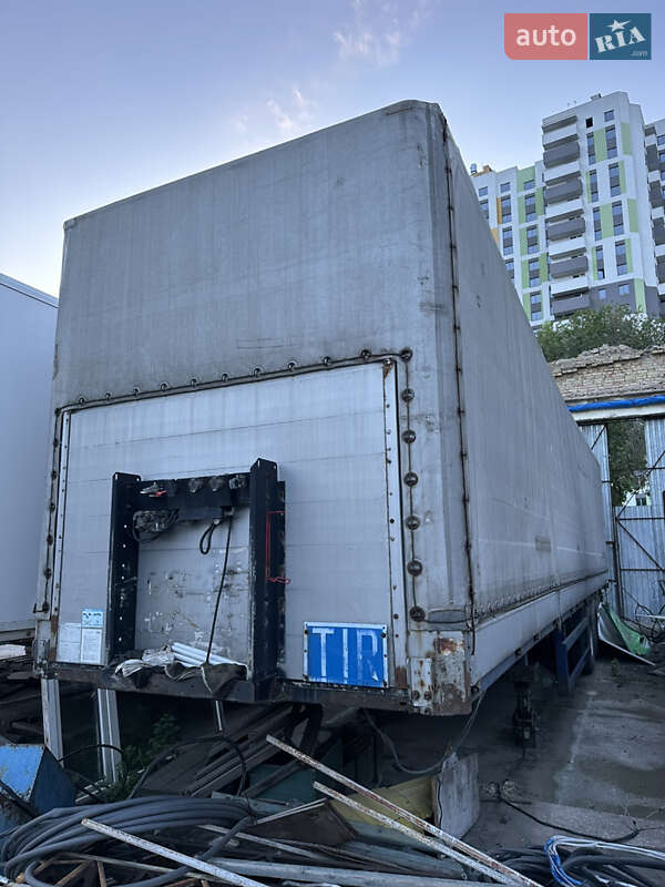 Тентованный борт (штора) - полуприцеп Kogel SN 24 2000 в Киеве