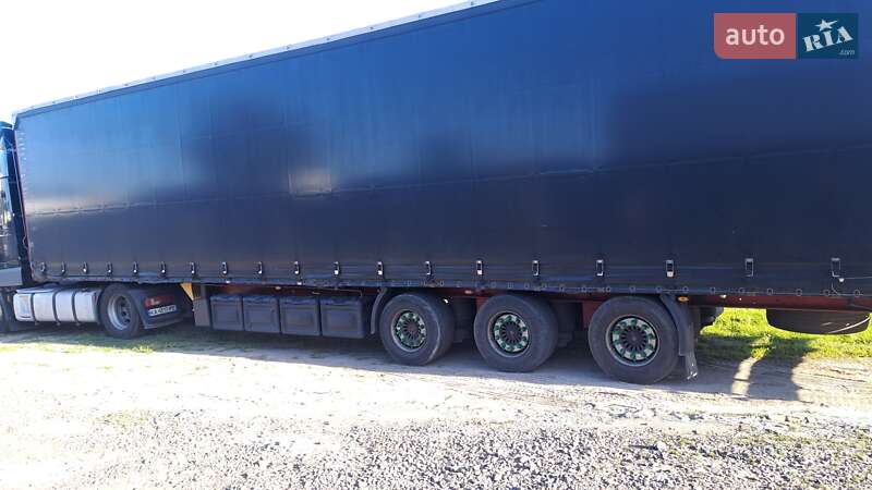 Тентованный борт (штора) - полуприцеп Kogel SN 24 2011 в Киеве Тентованный борт (штора) - полуприцеп Kogel SN 24 2011 в Киеве