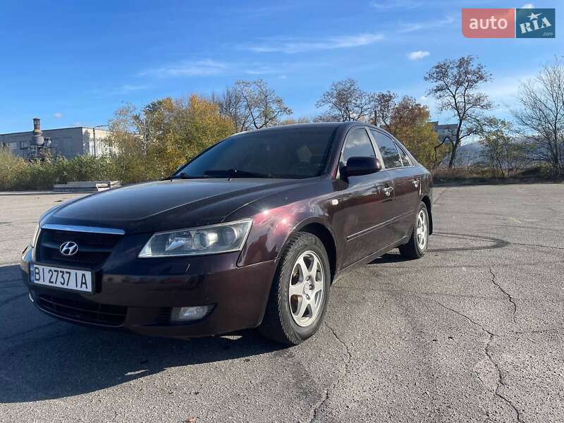 Седан Hyundai Sonata 2005 в Кременчуге