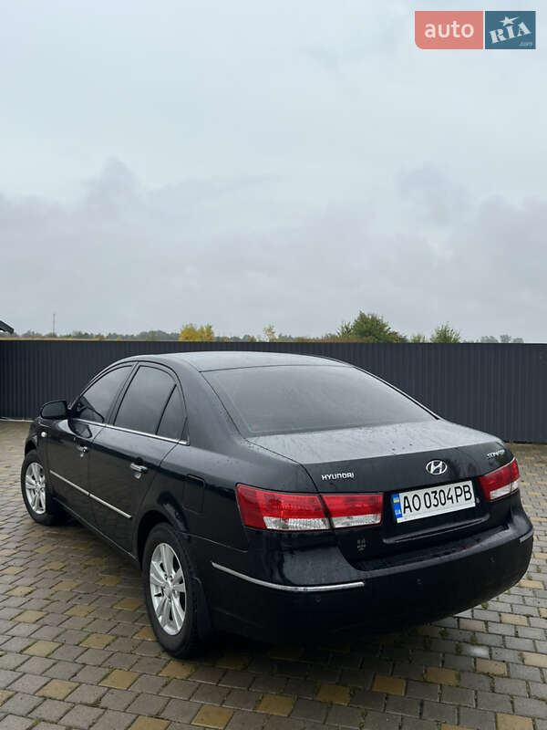 Седан Hyundai Sonata 2008 в Иршаве