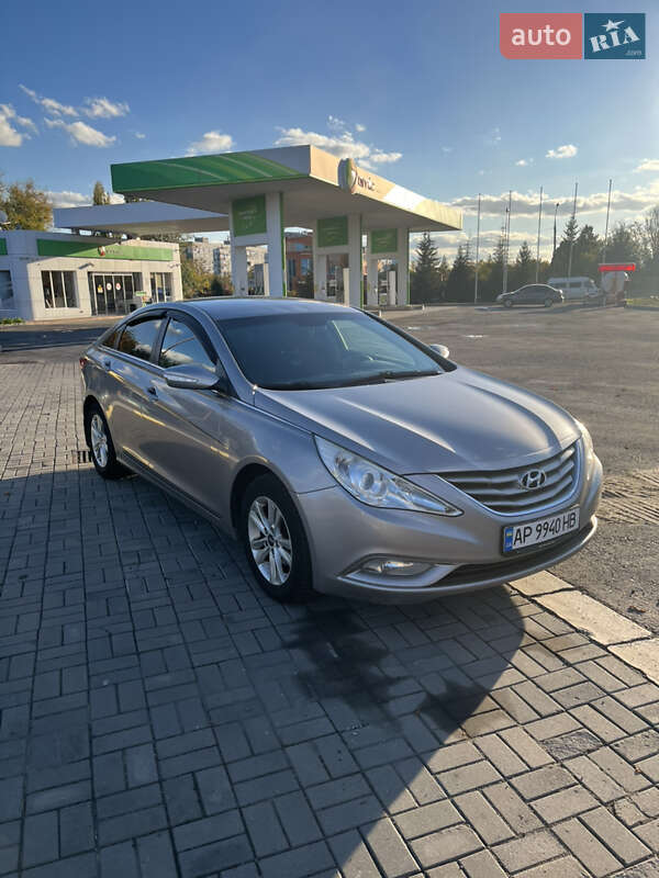 Седан Hyundai Sonata 2010 в Запорожье