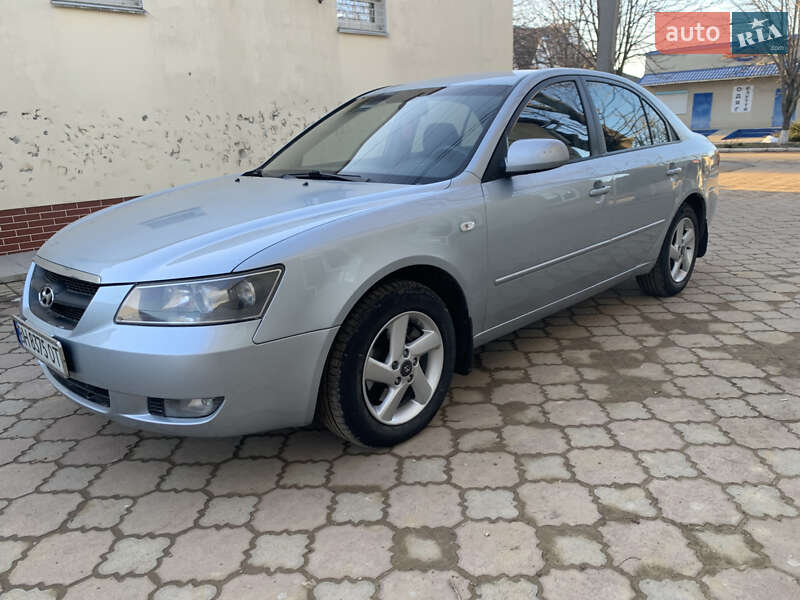 Седан Hyundai Sonata 2007 в Захарьевке